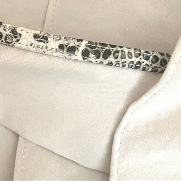 Sachin + Babi Beige Sheath Dress 6 Snake Print Leather Trim Crisscross Pleated - Picture 6 of 10